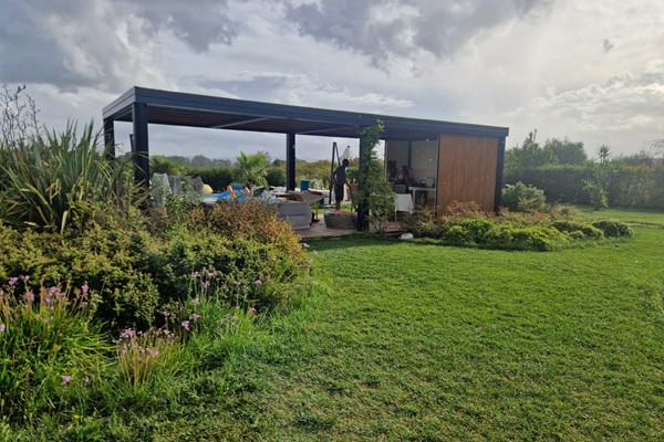 vendita e montaggio pergolati di legno-strutture da giardino