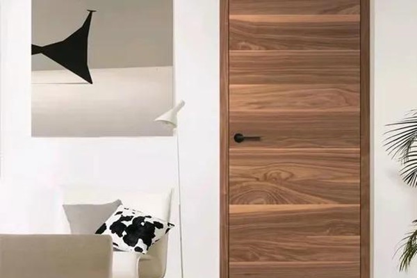 vendita porte portoni portelli scurini in legno massello