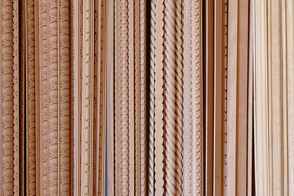 Cornici in legno con vari disegni