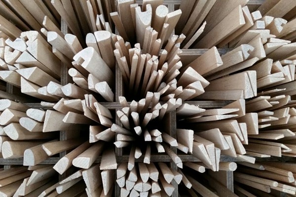 vendita listelli e tavolette di legno di balsa