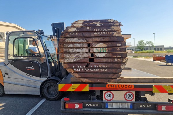 servizio di consegna a domicilio di legnami e strutture in legno