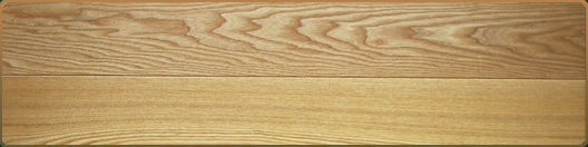 pavimento con parquet di legno